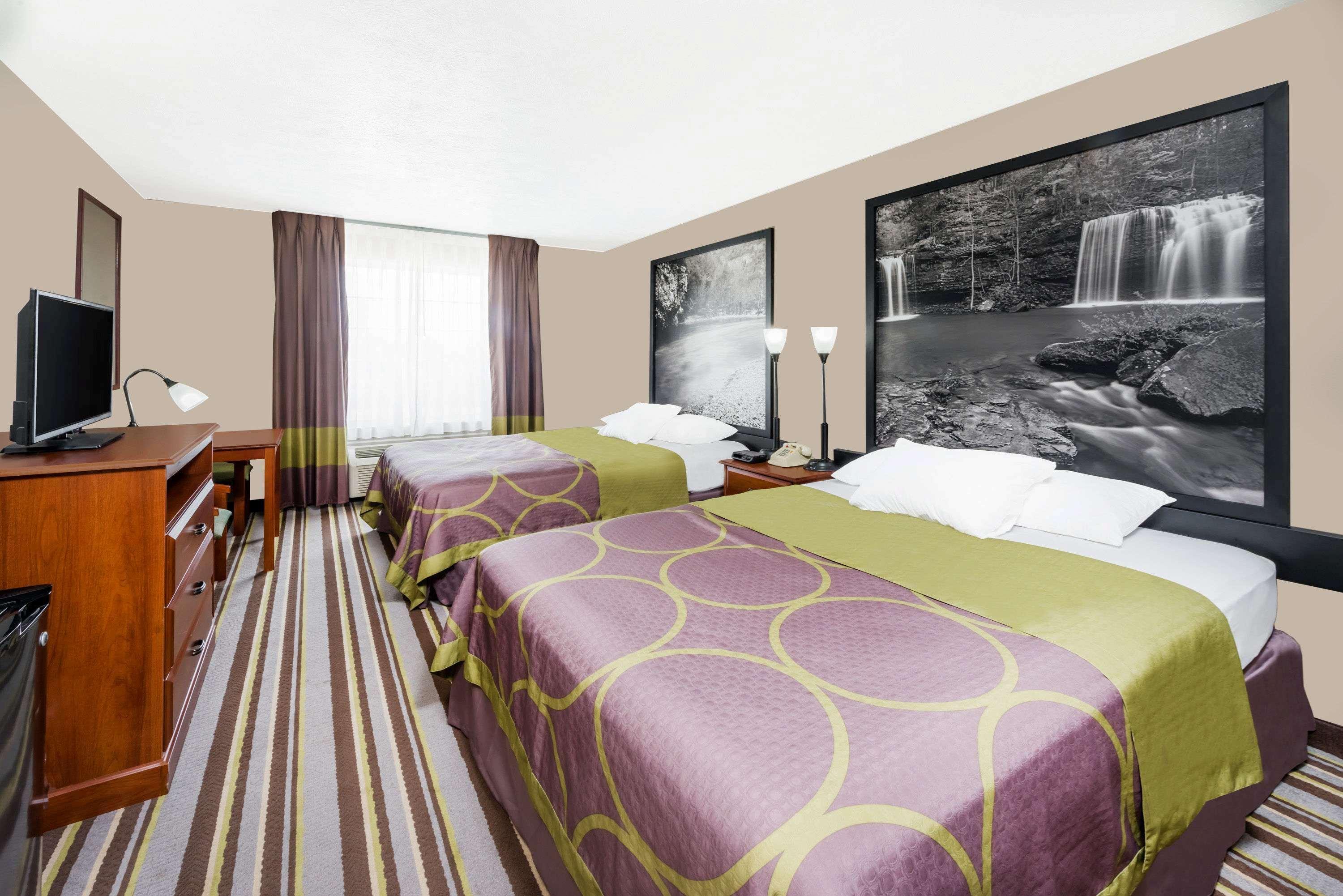 Super 8 By Wyndham Bolivar Extérieur photo